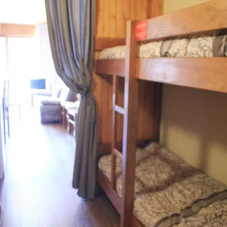 Apartamento For 5 People With Pool