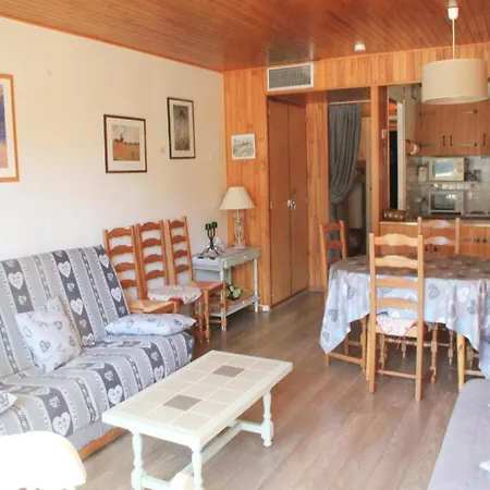 Apartamento For 5 People With Pool *