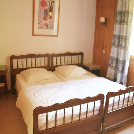 For 5 People With Pool Apartamento Châtel