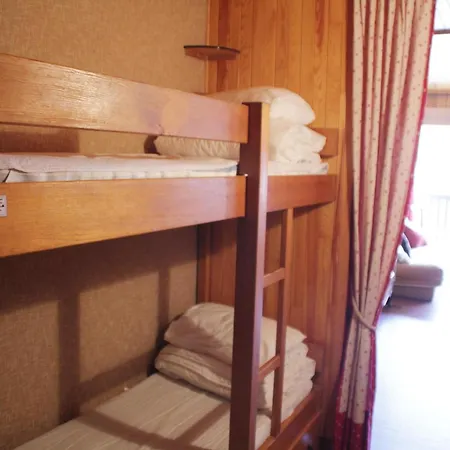 Apartamento For 5 People With Pool